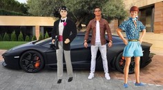 Cristiano Ronaldo se svým Lamborgini se stal terčem vtipálků