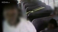 Čtrnáctiletá Američanka ohrožovala pistolí autobus plný dětí