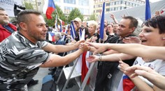 "Kdo je tu nácek?!" Fanoušci Ortelu vyrazili do boje za "svou" kapelu