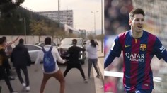 Messi má fanoušky u zadku! Takhle je skoro přejel autem
