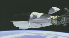 Začíná mise na záchranu astronautů. Na Zemi by se měli vrátit v únoru