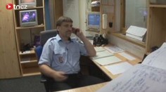 Strážník rozmluvil muži sebevraždu. TELEFONÁT