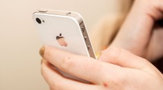 PŘEHLED DNE na TN Live: Uprchlíci na italském ostrově a zákaz iPhonu 12