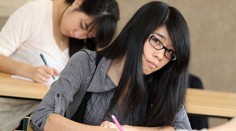 STUDENTI SE BOUŘÍ! Sedm jich podává žalobu na státní maturity!