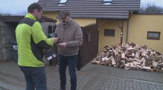 Drahý plyn: Někteří lidé ani nezapnou nové kotle. Na dračku jde dřevo