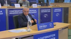 Jozef Síkela v horkém křesle. Europoslance zaujal jazykovou výbavou