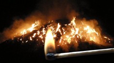 Pražští hasiči evakuovali deset lidí z paneláku, hořela kuchyň