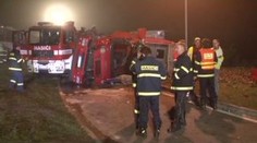 Kamion vysypal řepu a zablokoval silnici