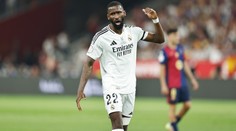 Další rána pro Real Madrid. Rüdiger si do konce sezóny nezahraje