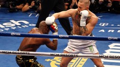 Chci odvetu! McGregor vyzval Mayweathera k dalšímu zápasu