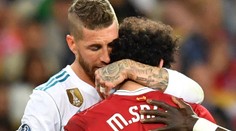Zákeřný Ramos může klidně spát. Salah se na něj prý za faul nezlobí