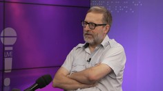 Má žena je jako paní Columbová. Divákům zůstane skrytá, říká Doktor Vševěd