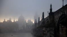 V předvánočním týdnu si slunce příliš neužijeme. Hrozí mrznoucí mlhy