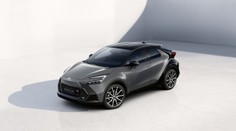 Toyota osvěžuje oblíbený crossover. Sportovní verze GR je dostupnější