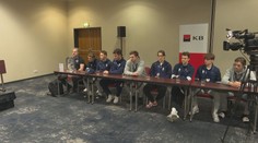 Stříbrní hokejoví junioři jsou doma. Klíčem k úspěchu byla chemie v týmu, řekl Rulík