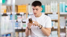 Firma stahuje lék proti zánětu. Obsahoval neznámé příměsi