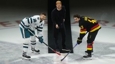 Už to hoď! Hertl na NHL zachránil prince Harryho od trapasu