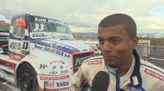 VIDEO: Rey Koranteng řádil s tahačem za 30 milionů! Smyk a 160km/hod