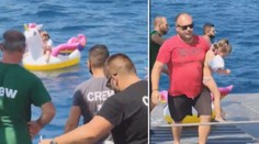 Vítr odnesl holčičku na jednorožci na širé moře. Zachránil ji trajekt! VIDEO