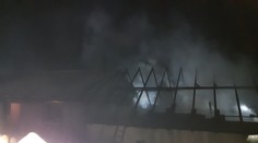 Na Liberecku hoří stodola. Zasahuje šest jednotek hasičů
