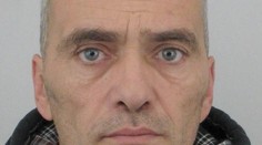 ZÁHADA: Taxikář nechal dvě ženy v autě a cestou pro pomoc zmizel