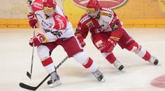 Slavia i bez Červenky vyřídila Mountfield, do čela jde Plzeň