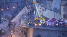 Záchranáři pracují bez přestání. Potvrzených je už 42 mrtvých