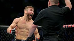 Sudí v UFC nezvládl zápas! Může být rád, že nedostal ránu, říká expert