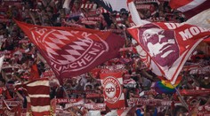 Respektujte fanoušky! Příznivci Bayernu protestovali proti odkladu zápasů v Anglii