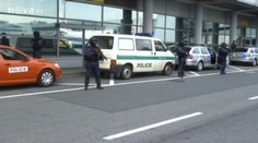 Arménský střelec z Pařížské ulice přiletěl do Prahy, hrozí mu 25 let vězení