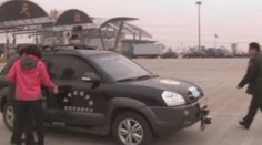 Tohle auto jezdí i bez řidiče! Podívejte se