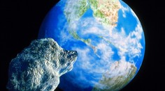 Zemi těsně minul asteroid velký jako panelák