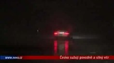 VIDEO: Česku hrozí povodně, na Otavě a na Labi byl třetí stupeň