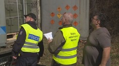 Kontroly na hranici se Slovenskem pokračují. Policie otočila dvě cisterny