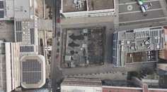 Díra v centru Ústí nad Labem jen tak nezmizí. Jediný investor vzal zpátečku