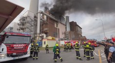 V pražských Malešicích hořela spalovna odpadu, škoda jde do stovek milionů