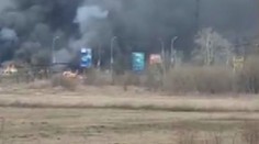 VIDEA: Druhý den války na Ukrajině. Ruští vojáci neznají slitování