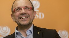 V sociální demokracii to vře. Foldyna ven, hřímá ministr Petříček!