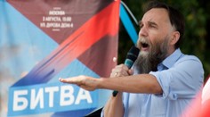 Děsivá zpráva pro Putina. Dcera jeho spojence zemřela při výbuchu auta