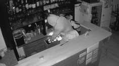 Postrach pražských fastfoodů je za mřížemi. Má mít na svědomí statisícové škody