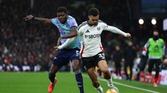 Arsenal v londýnském derby ztratil. O vítězství ho připravil těsný ofsajd
