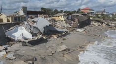 Florida se vzpamatovává z hurikánu Nicole. Má na svědomí nejméně pět obětí
