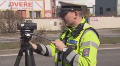 Policie na Náchodsku rozdávala pokuty. Nachytala opilce i závodníky