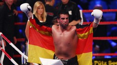 Mám lví srdce a vyhraji, hlasí boxer Charr, který vyzve Vitalije Klička