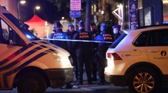 Útočník v Bruselu napadl nožem policisty, jednoho zabil. Měl křičet Alláhu akbar