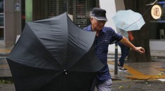 Tajfun Lingling zabil v Koreji tři lidi! Bouře teď zamířila na sever