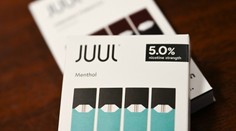 Výrobce e-cigaret Juul zaplatí 440 milionů dolarů za urovnání vyšetřování svých marketingových strategií