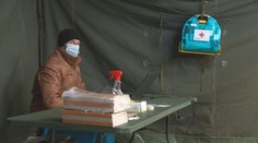 Druhé kolo odstartovalo. Ve středu volili prezidenta lidé s covidem