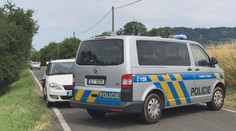 V Českém ráji smetlo auto skupinu cyklistů. Tři skončili v nemocnici