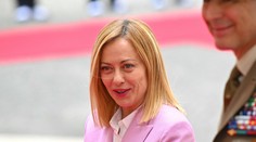 Italská premiérka zuří. Její fotografie se objevily na pornografické stránce